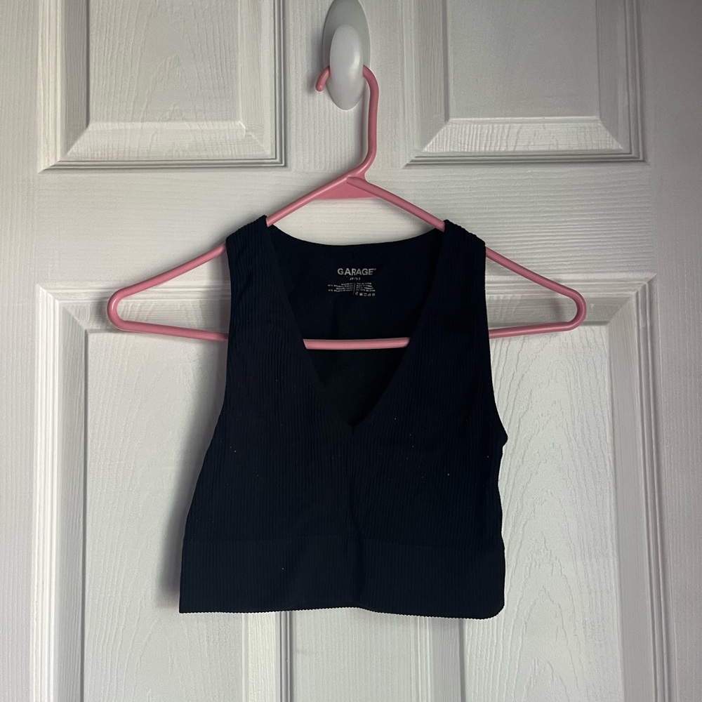 BUNDLE OF 2 CROP TANK TOPS B&W